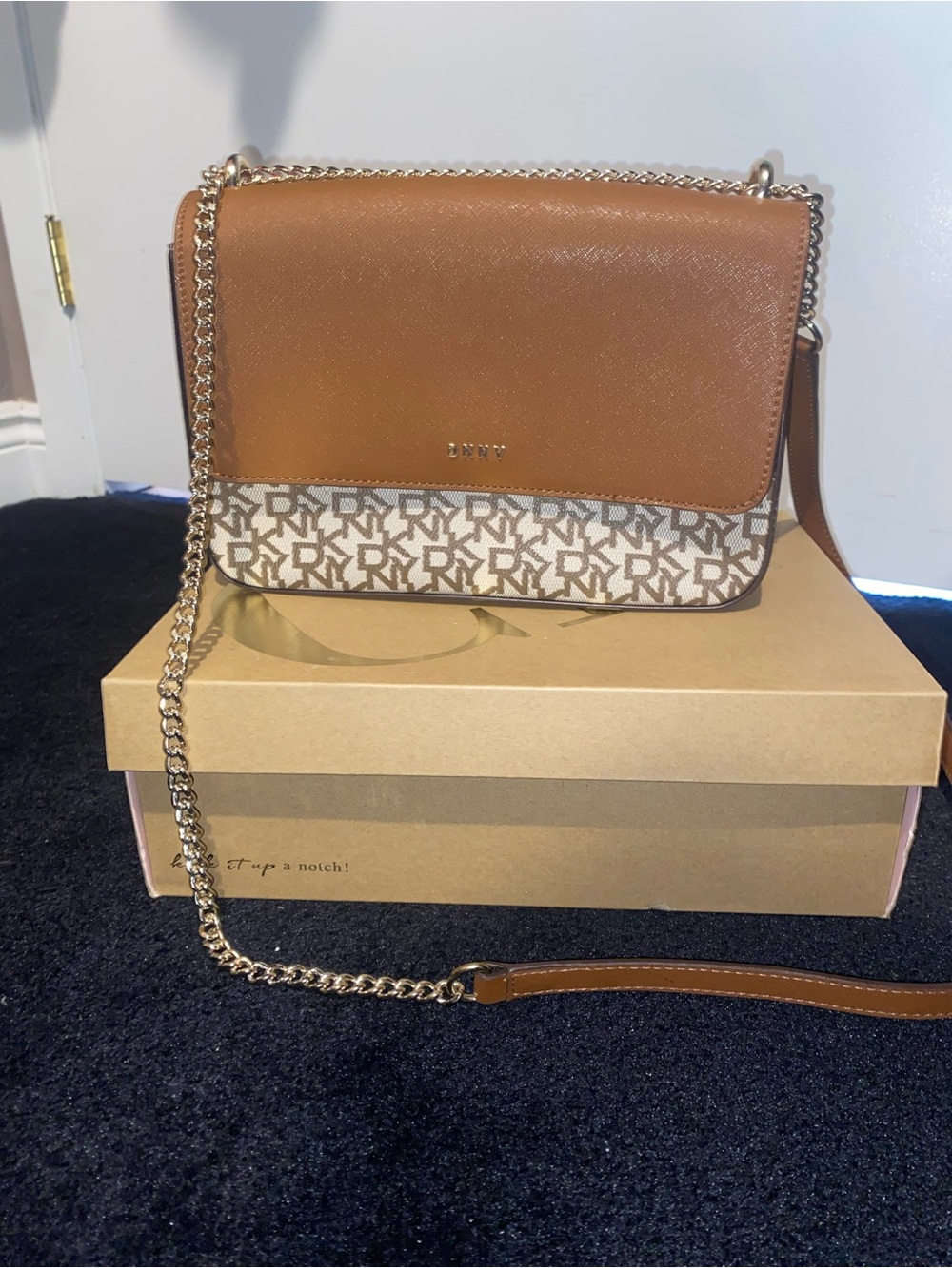 DKNY Tan & Cream Signature Chain Crossbody